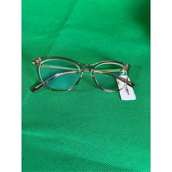 Compliments by DIFF Kady Blue Light Glasses
Tortoise - Picture 6 of 10